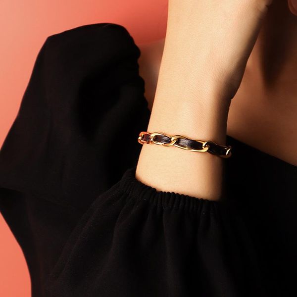 

2021 trend retro european and american jewelry creative leather couple gift ladies bracelet, Black