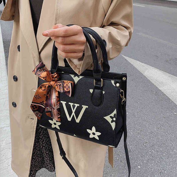 

autumn winter net red tote versatile shoulder printable