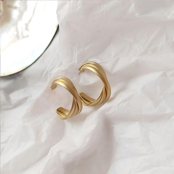 

hoop & huggie lovelink vintage elegance gold plated intertwined c shape geometry earrings for women trend jewelry gift, Golden;silver