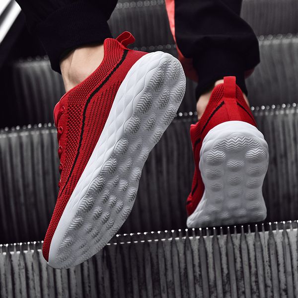 

2021 summer womens mens running shoes fashion student outdoor sports sneakers red blue black size eur 38-46 code 50-0503