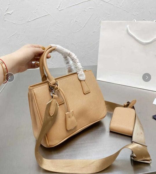 

luxurys designers bag genuine leather women fashion female crossbody handbags tote lady shoulder vintage bags wallet401 designers handbag wa