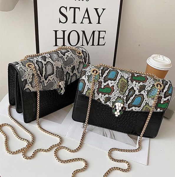 

factory wholesale women chain bag elegant atmosphere crocodile handbag street fashions embossed leather handbags flip fashion buckle shoulde, Black;red