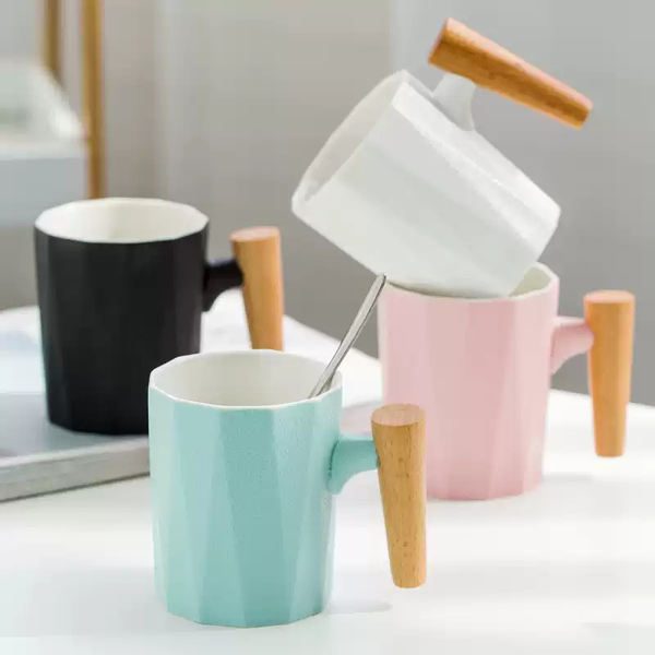 

mugs creative japan style handgrip ceramics with spoon lid coffee mug milk tea office cups drinkware the birthday gift