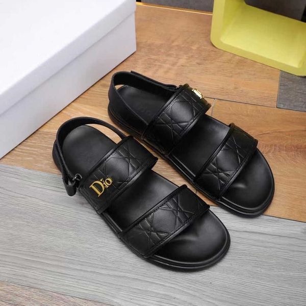 

summer new slippers leather men's sandal zlh, Black