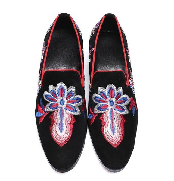 

dress shoes 2021 blue vintage floral embroidery men british style suede leather loafers party casual slip on 45 46, Black