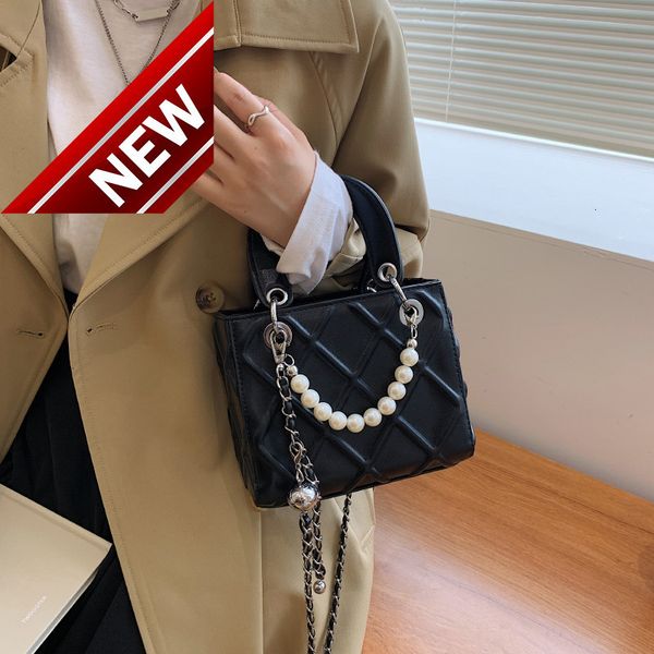 

autumn and winter new women's personalized portable diana bag foreign style fashion single shoulder messenger girl's small square