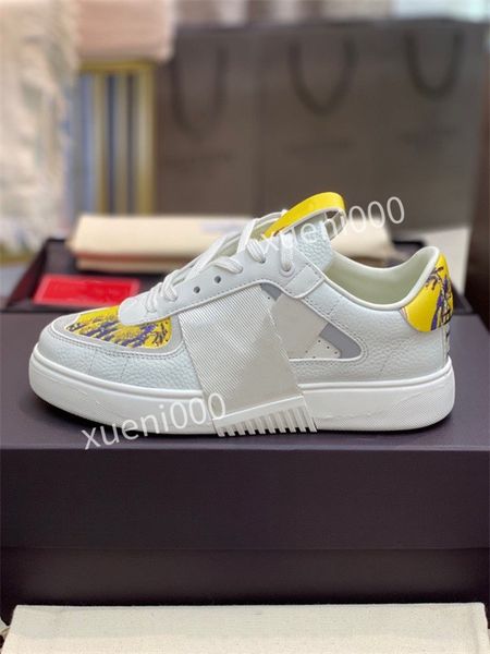 

2021 luxe mens design trainers casual shoes for men runners flats genuine leather brand racer sneakers, Red;white