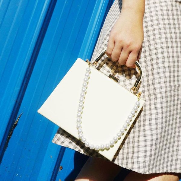 

evening bags women box handbag glossy messenger bag lady party clutch banquet fashion metal handle totes chain crossbody pearl