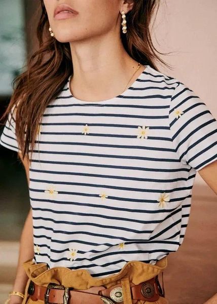 

women's t-shirt 2021 summer white daisy embroidered cotton short-sleeved