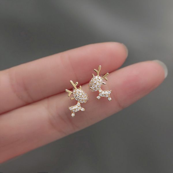 

elk earrings trendy net red simple small female fairy qisen