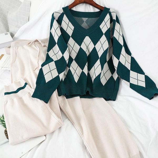 

two piece dress mooirue 2021 winter women sweater sets vintage plaid printed v neck pullover +high waist casual pants streetwear kintting, White