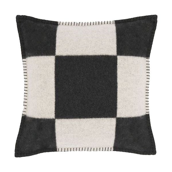 Federa per cuscino per divano in lana intrecciata con lettera scozzese Federa per la casa Federa per biancheria da letto per adulti Cuscino di copertura Due dimensioni