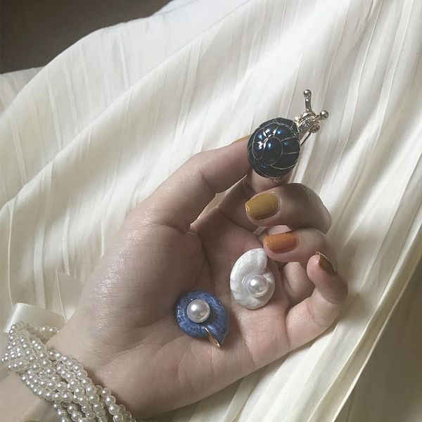 

pins, brooches fashion snails for women kids cute small insect metal enamel pins jewelry gifts, Gray