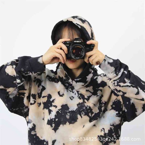 

tie dyeing couple's sweater in autumn and winter 2020, Black