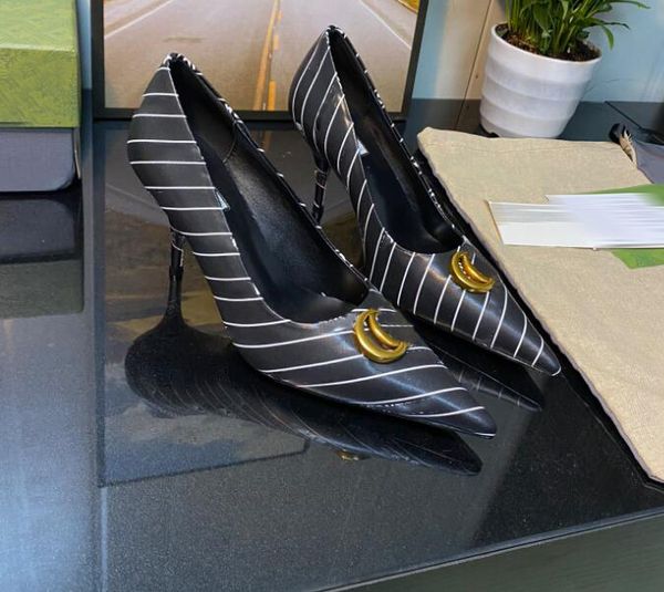 

2022 luxury designer women sandals hacker project knife women high heels 8cm heel wedding pointe shoes, Black