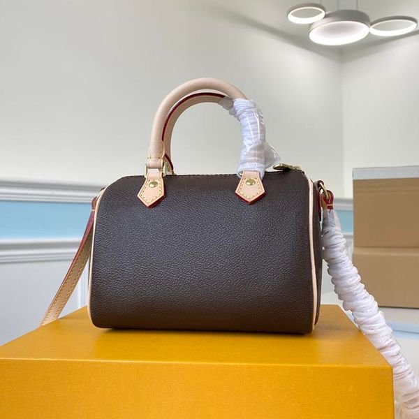 

new style shoulder bag the ideal woman 61252 and carry daily supplies well made light weight genuine leather fashion atmosphere bags 2021