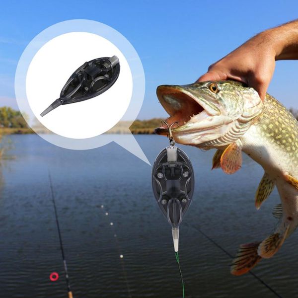 

fishing hooks 2 pcs bait cages lure cage trap baskets tackle