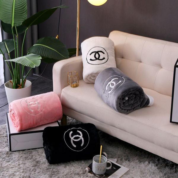 

2021 new fashionable comfortable soft nordic flannel cloth air conditioning blanket leisure sofa office travel blanket 51 * 59 inch