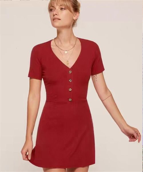 

spring strip single breasted tight waist short sleeve, White;black