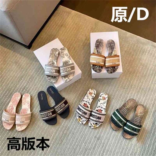 

d embroidered slippers women summer wear 2021 new d letter leisure vacation sheepskin thick heel flat sandals, Black