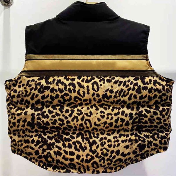 

Men's Vests designer Vest coat high quality jacket classic luxury men's and women's same vest decoration wind resistant leisu, Black;white