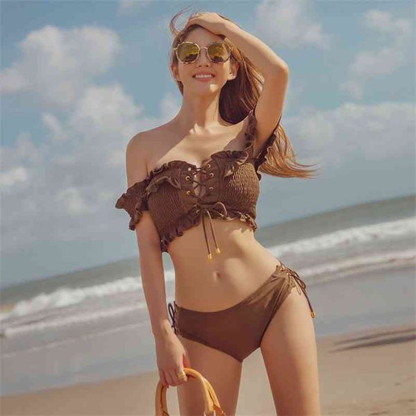 Bikini a vita bassa stile coreano Completo da donna biquini Costume da bagno a due pezzi Costume da bagno a fascia solido Spiaggia di alta qualità 210621