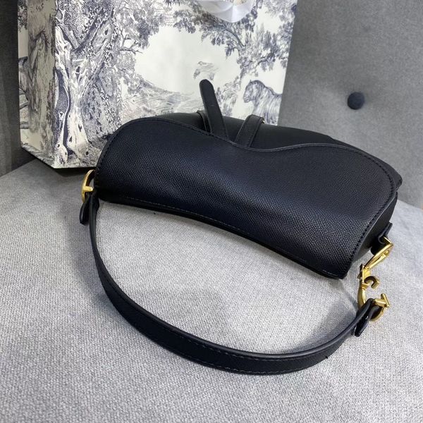 

totes cowhide fashion temperament wild leisure time portable female bag saddle bags