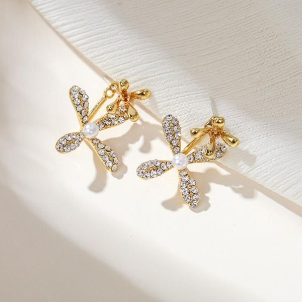 

simple fashion metal multi-layer fresh flowers wild net red small stud earrings for women girl party jewelry, Golden;silver