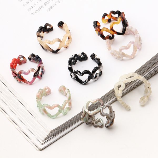 

luipaard hart vintage kleurrijke plastic twisted hollow finger ring geometrische opening hars azijnzuur acryl chain, Slivery;golden