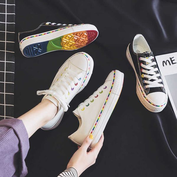 

2021 early autumn new low-cut canvas shoes women's night reflective rainbow flat light sports casual women's shoes y0907, Black