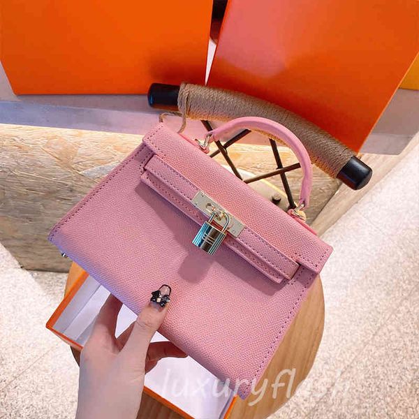 

20cm mini cute lock women designers handbags luxurys shoulder crossbody bags golden hardware beautiful color european style