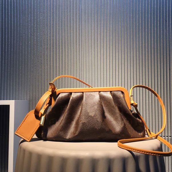 

ladies cloud bag crossbody evening bags classic fashion quality patchwork color women handbags high capacity, Red;black