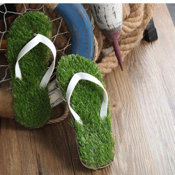 

lawn flip-flops for men women 2021 summer fashion simulation personality grass slippers couple models outdoor beach shoes, Black