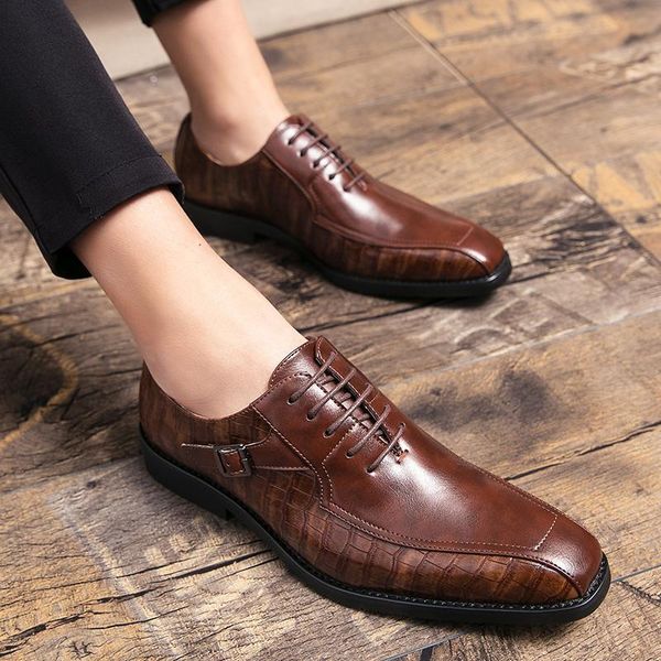 

elegant men's dress shoes lace up medallion oxfords outdoor fashion leather black brown wedding party formal men