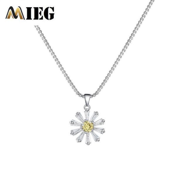 

brand arrival exquisite cubic zirconia crystal daisy pendant necklace for women necklaces, Silver