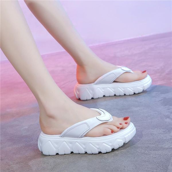 

slippers european station summer cake flip-flops women wear 2021 fashion joker leisure holiday sandals, Black