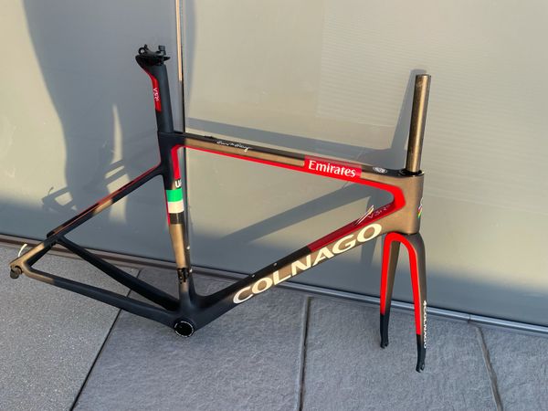 

colnago disc v3rs new model design t1100 v brake carbon road frame ultralight frameset:carbon frame+fork+headset+seatpost+clamp
