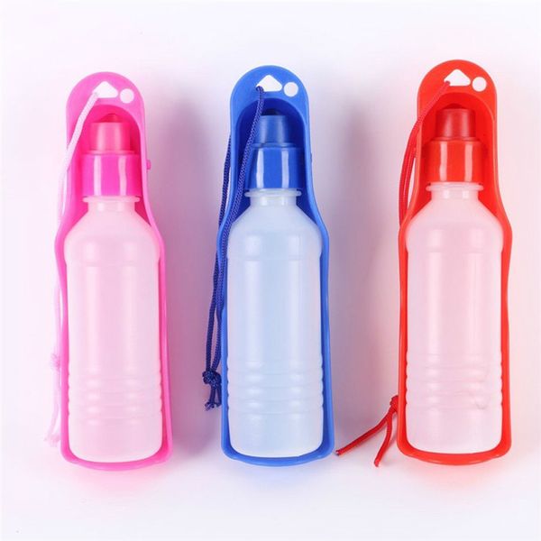 

transer pet dog water bottle 250ml 500ml plastic portable water bottle pets outdoor travel drinking water feeder bowl container