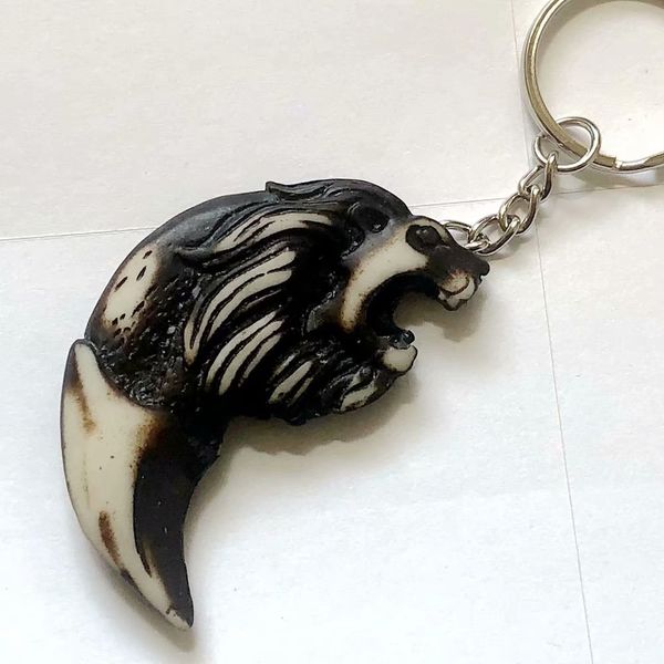 

15 pcs gothic lion yak bone charms retro jewelry keychain, Slivery;golden