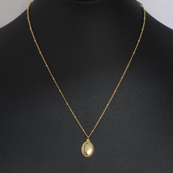 

pendant necklaces niche retro mirror hit color oval lace disc necklace, Silver