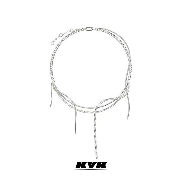 

chokers niche design sense knot tassel clavicle chain, Golden;silver