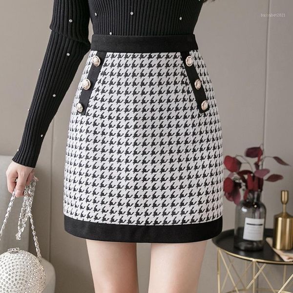 

skirts 2021 women houndstooth a-line tweed above knee skirt female buttons mini bottoms for girls autumn winter, Black