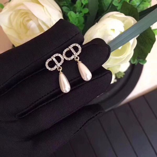 

fashions charm earrings d family's korean, Golden