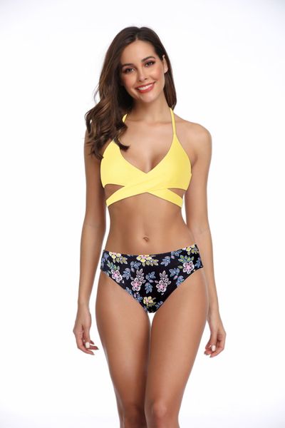 

bikini suit 2021 new open back two piece spring resort beach swimsuit, White;black