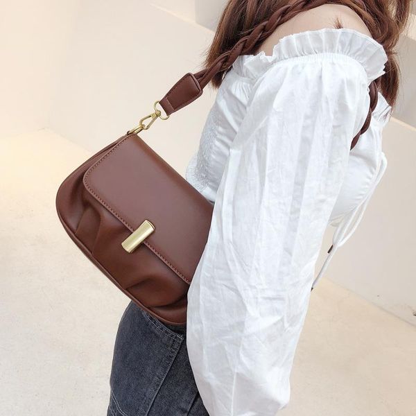 

cross body funmardi 2021 vintage pleated saddle bags solid color underarm female bag pu leather shoulder lady elegant wlhb2312