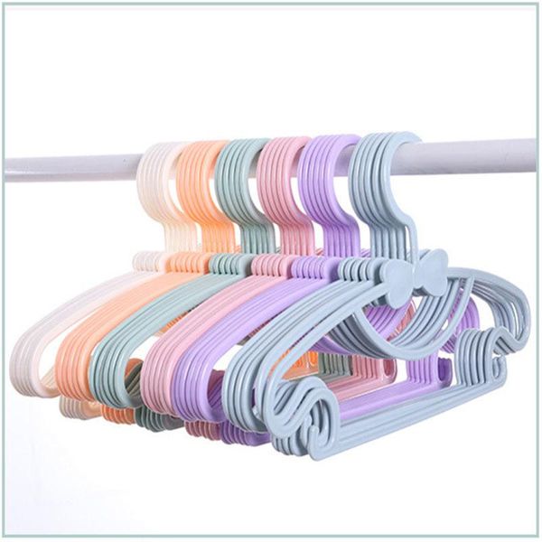 

hangers & racks 5/10pcs portable kids clothes hanger plastic display windproof children coats baby clothing organizer