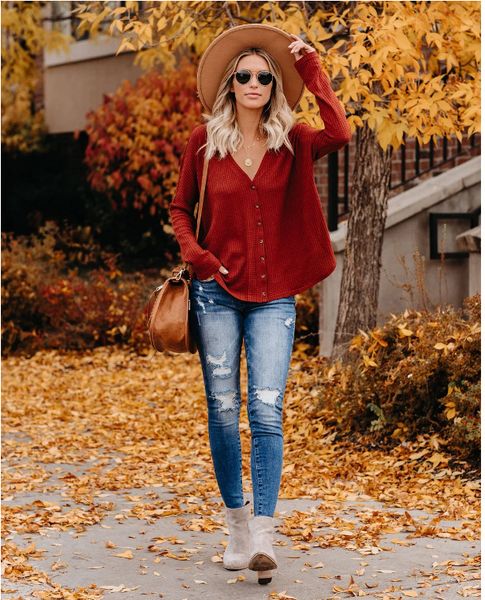 

fashion sweater button knitted cardigan coat in autumn of 2021, White;black