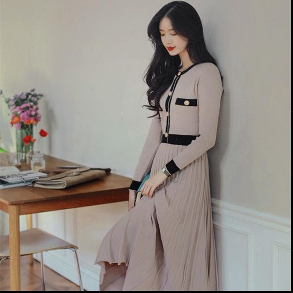 

fashion autumn and winter sweet womens dress simple gentle wind contrast color knitted, Black;gray