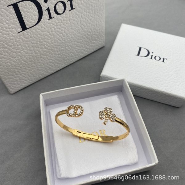 

special offer 2021 luxury designer jewelry 21 new letter clover bracelet of, Black