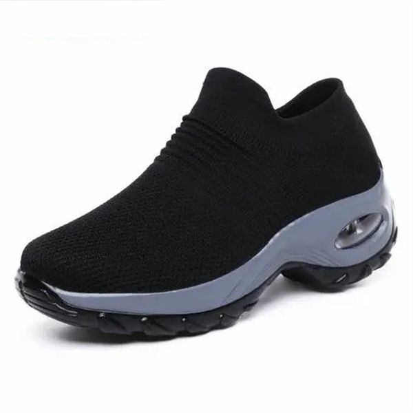 

2022 large size women's shoes air cushion flying knitting sneakers over-toe shos fashion casual socks shoe wm1013